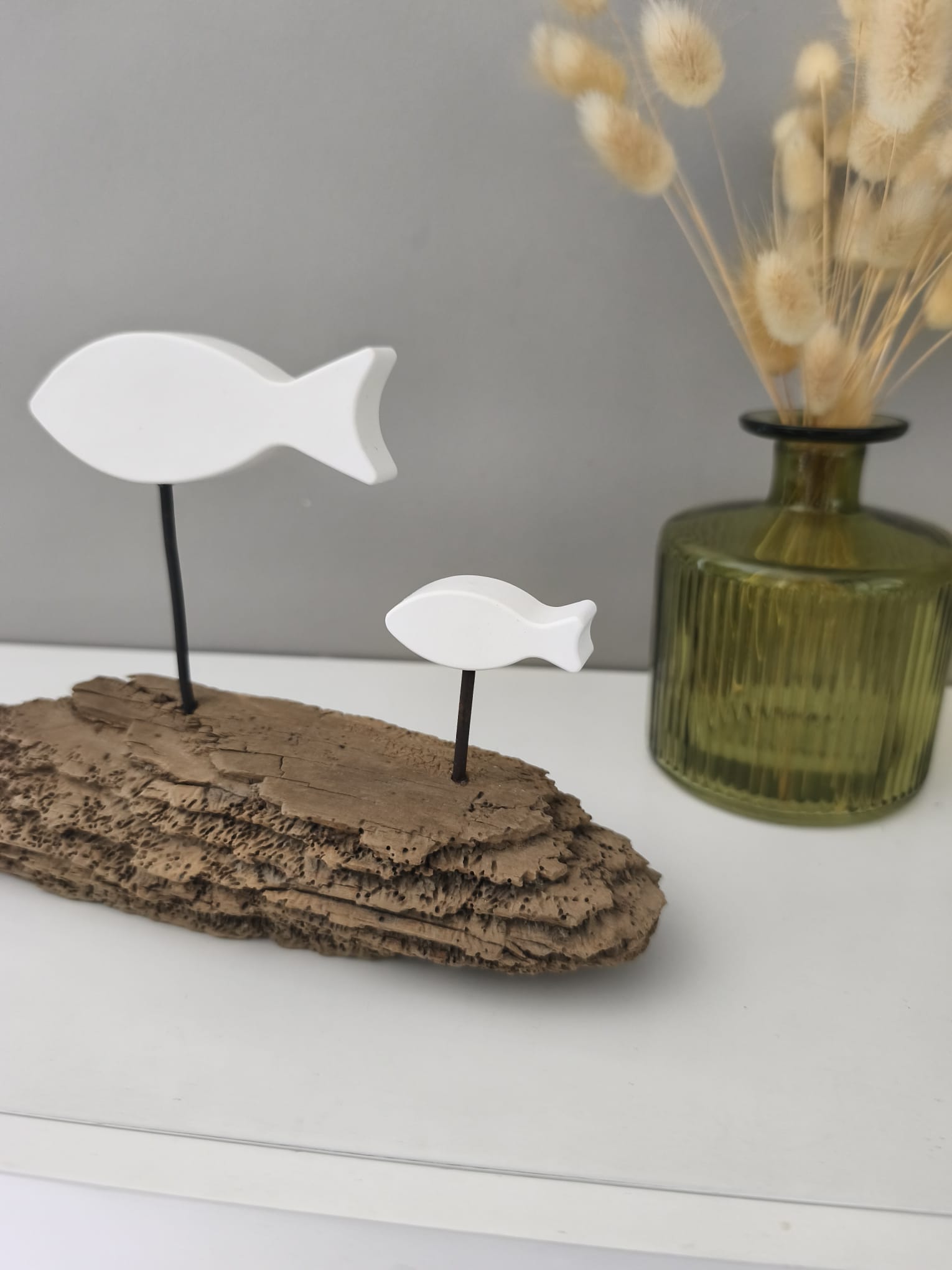 Sculpture Déco Bois Flotté & Poissons Blancs – Image 3