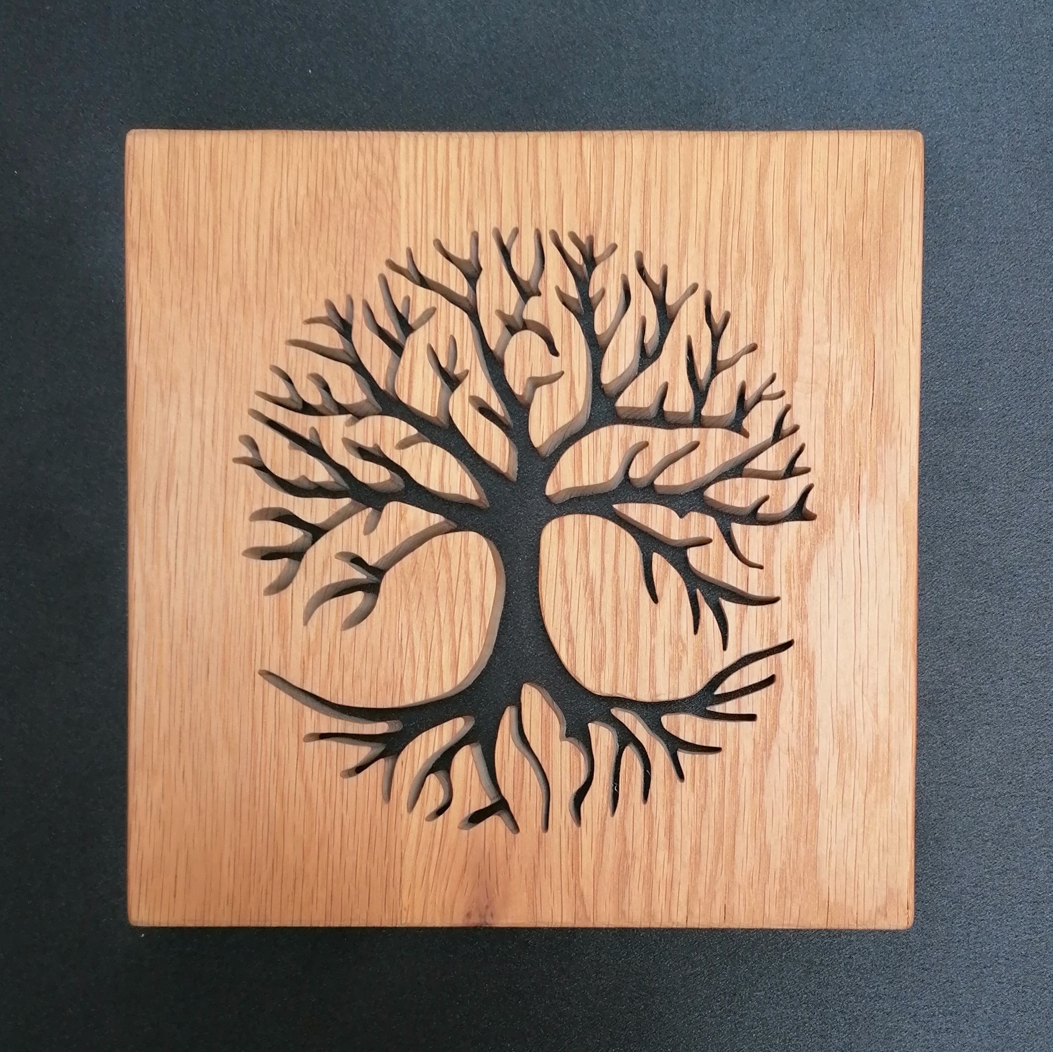 Arbre de vie en chêne massif, décoration murale 25 x25 cm , fait main. – Image 2