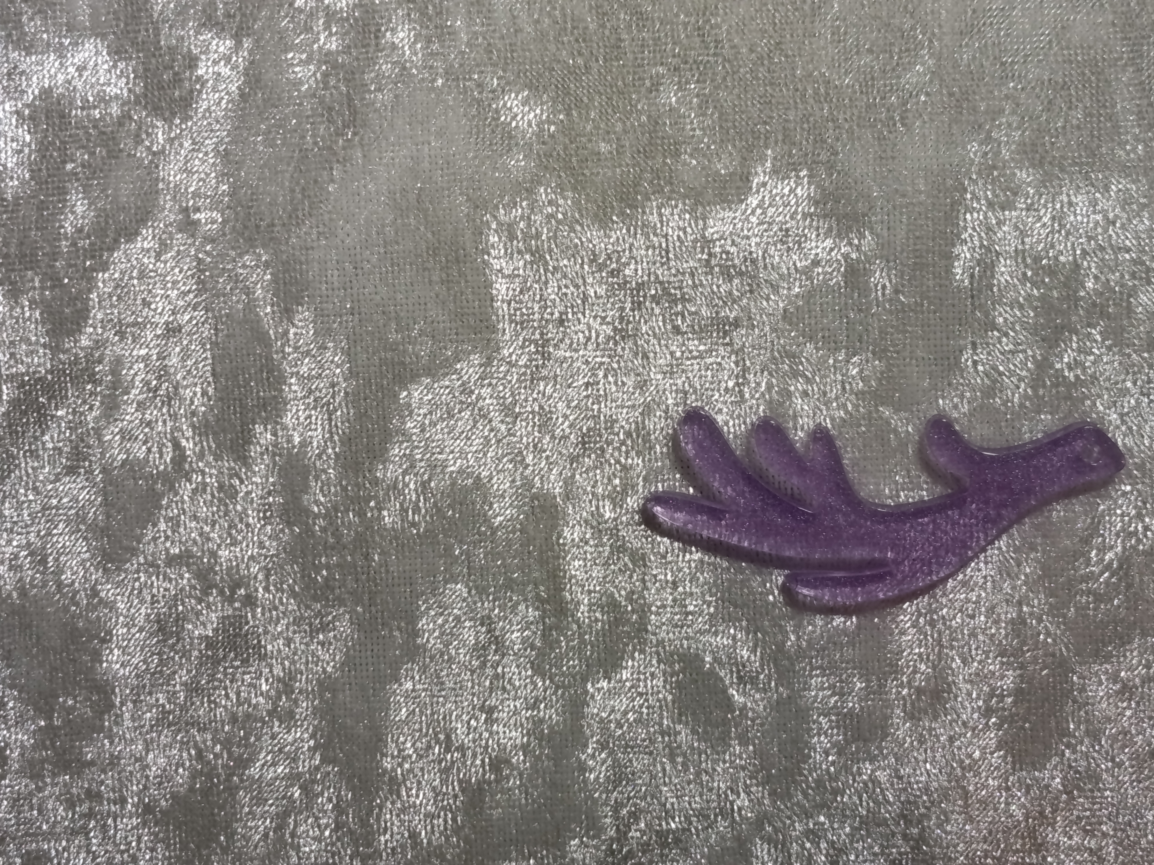 Lot de rennes violets en résine – Image 4