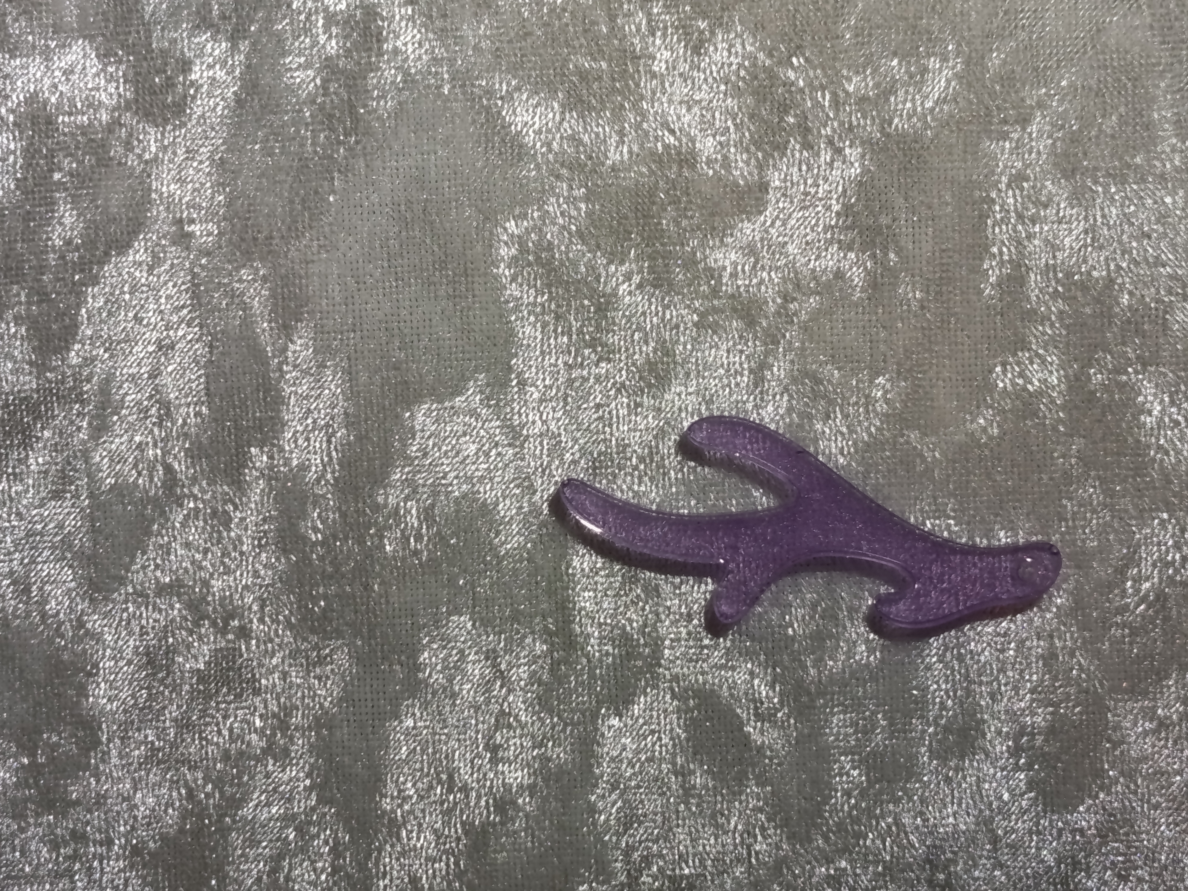 Lot de rennes violets en résine – Image 2