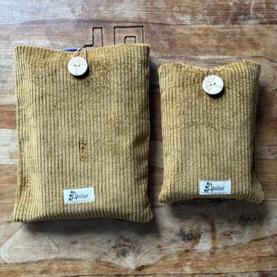 Pochette livre en velours côtelé Ocre taille L et S