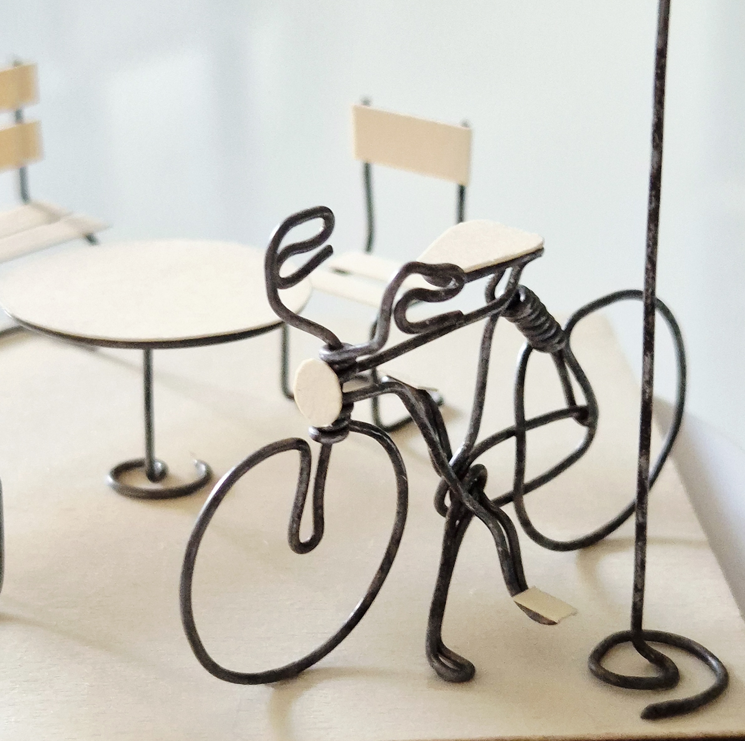Scène miniature de pause café, diorama vélo, cadeau original – Image 3