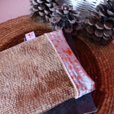 Pochette à livre de poche