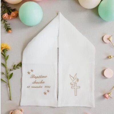 Echarpe de baptême bébé enfant brodée personnalisée