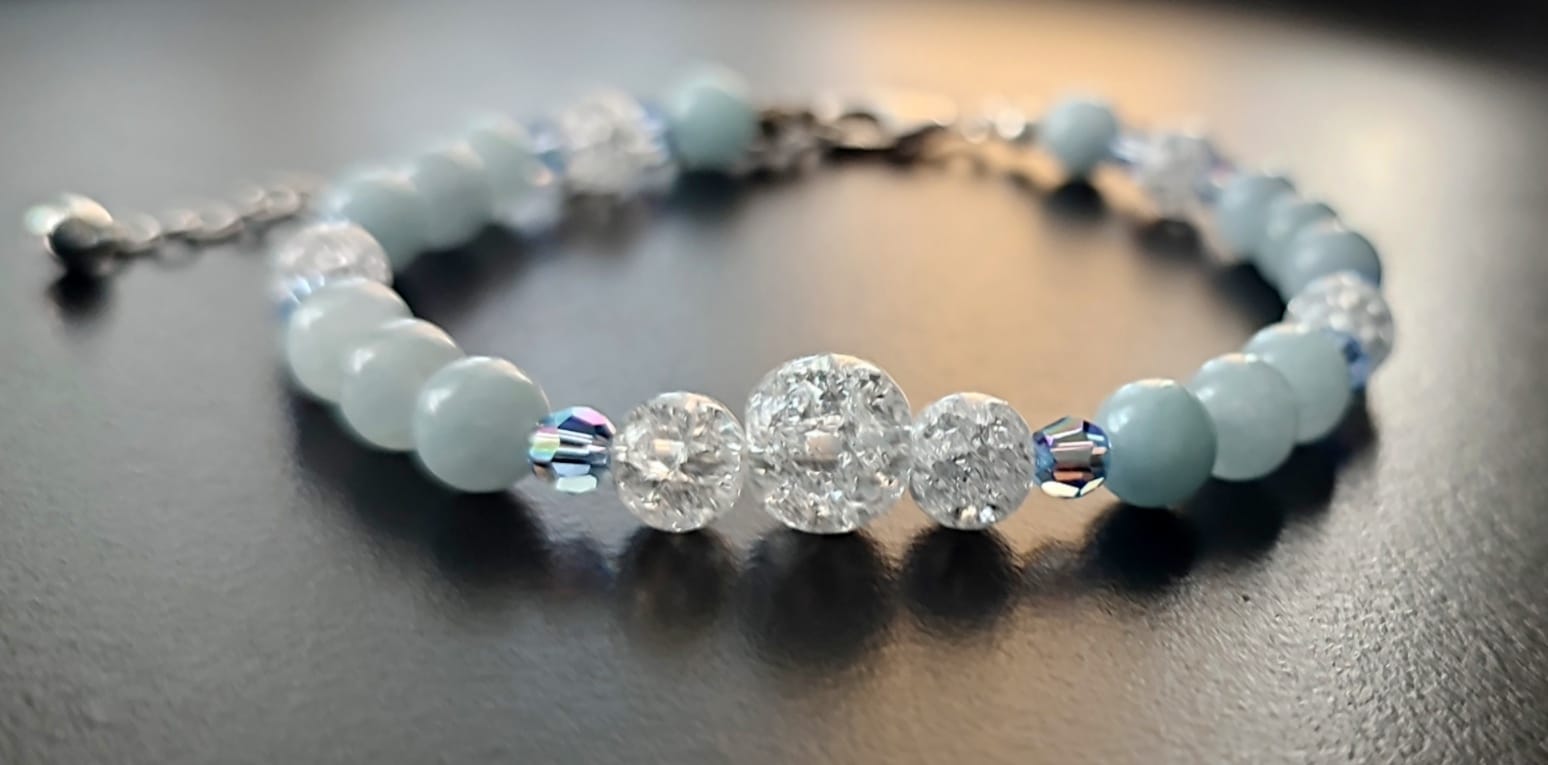 Bracelet en perles de Calcédoine Bleue et quartz craquelé sur argent