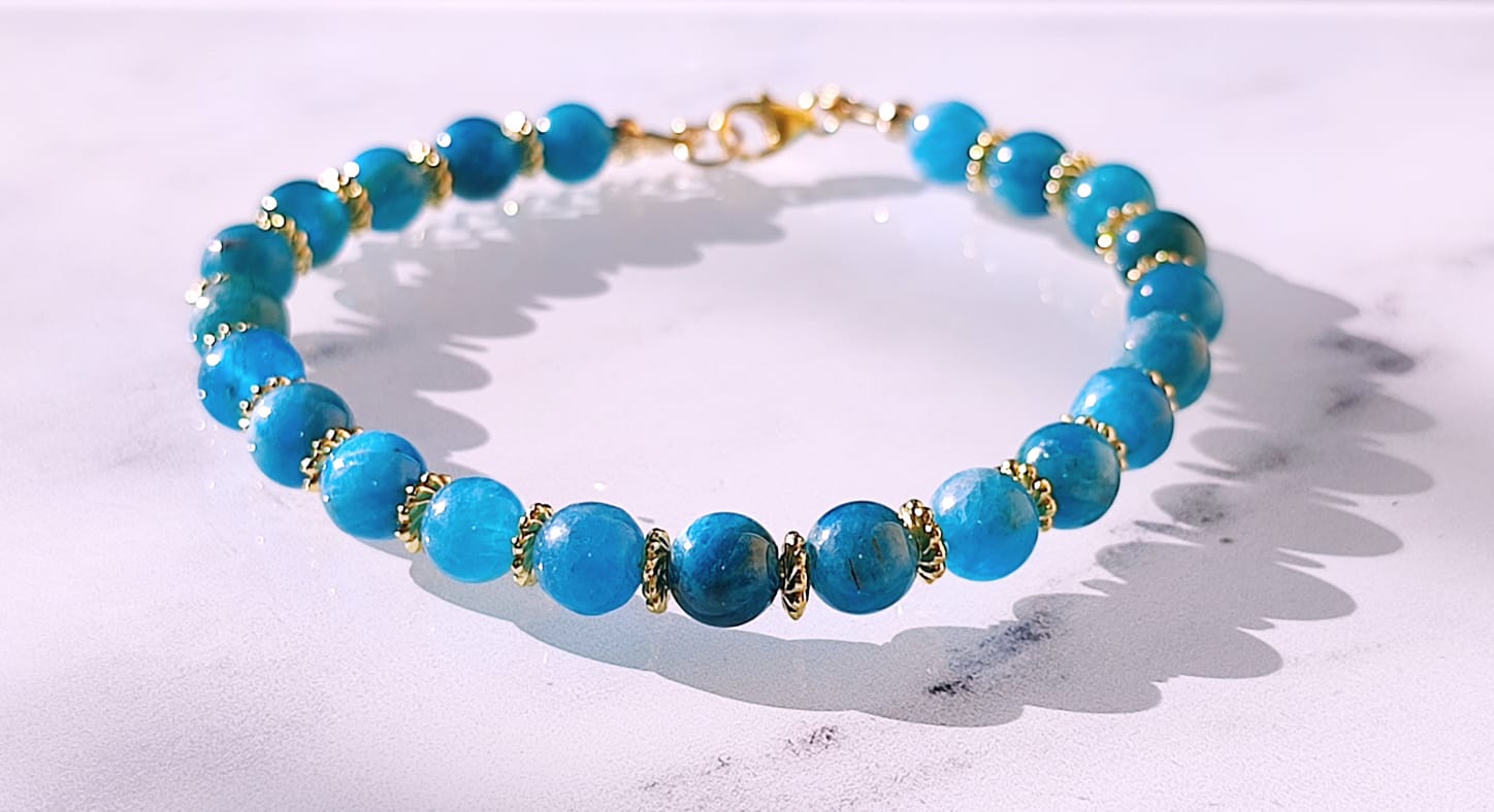 Bracelet en perles d' Apatite bleu sur or gold filled 14k – Image 4