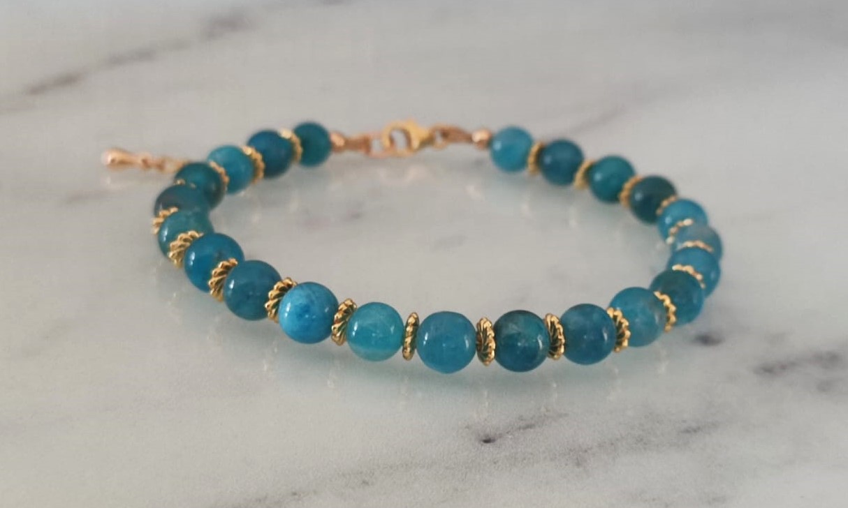 Bracelet en perles d' Apatite bleu sur or gold filled 14k – Image 2