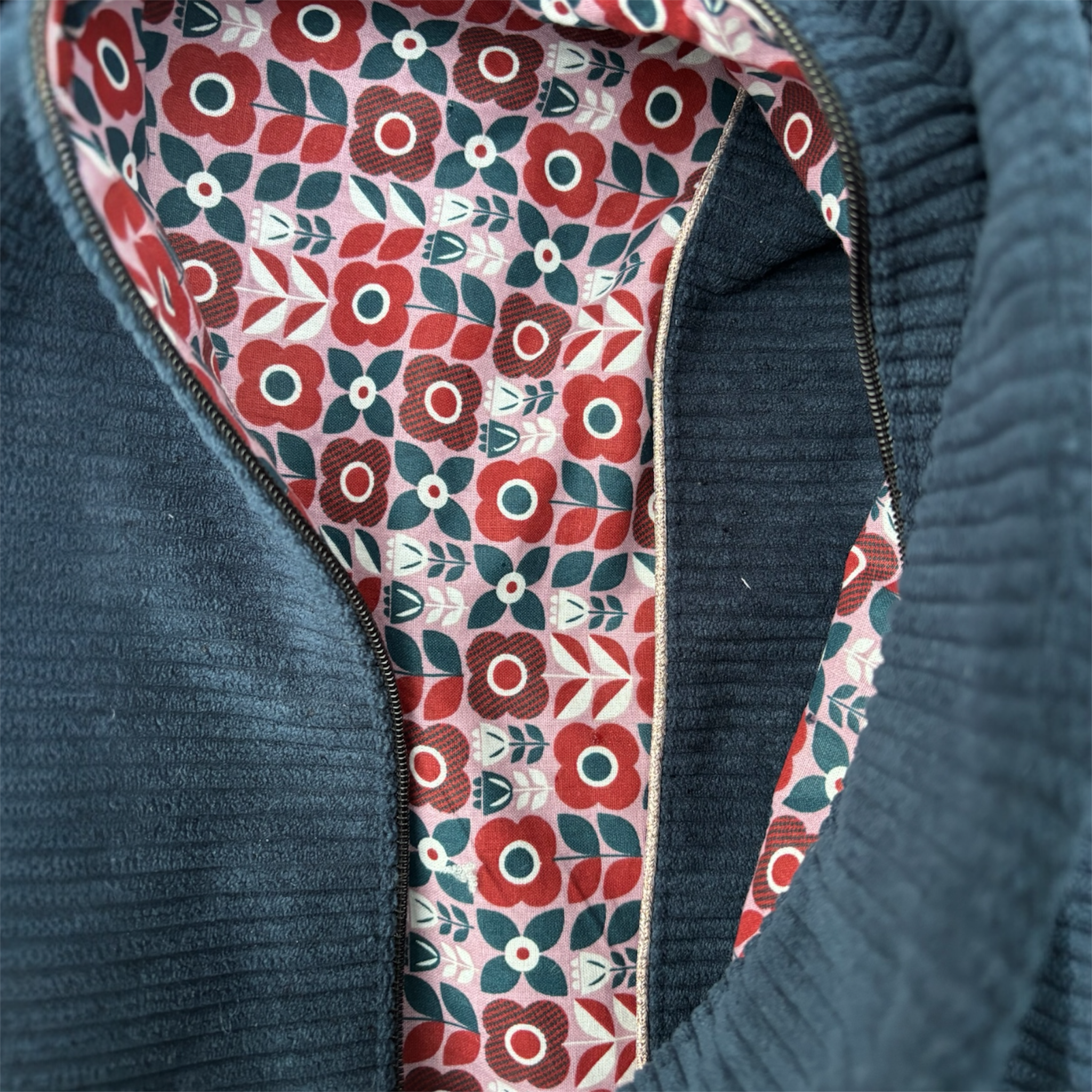 Sac Cabas Femme en Velours Côtelé Bleu Marine – Création Artisanale Française – Image 4