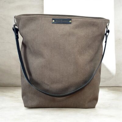 Sac Cabas en Velours Côtelé Taupe – Collection Mademoiselle Poulette – Création Artisanale Française