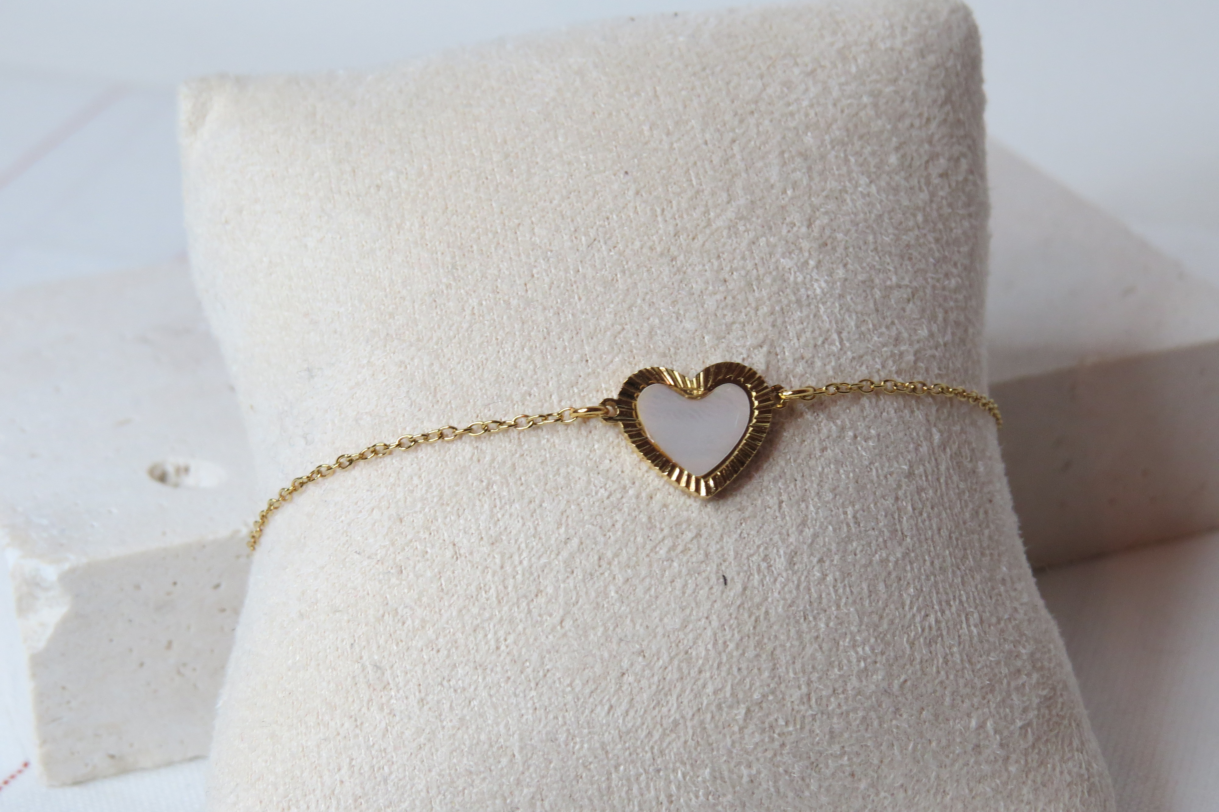 Bracelet nacre et fermoir acier inoxydable