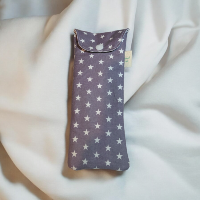 Pochette multifonction étoilée – étui brosse à dents, range couverts, lunettes ou stylos – fait main