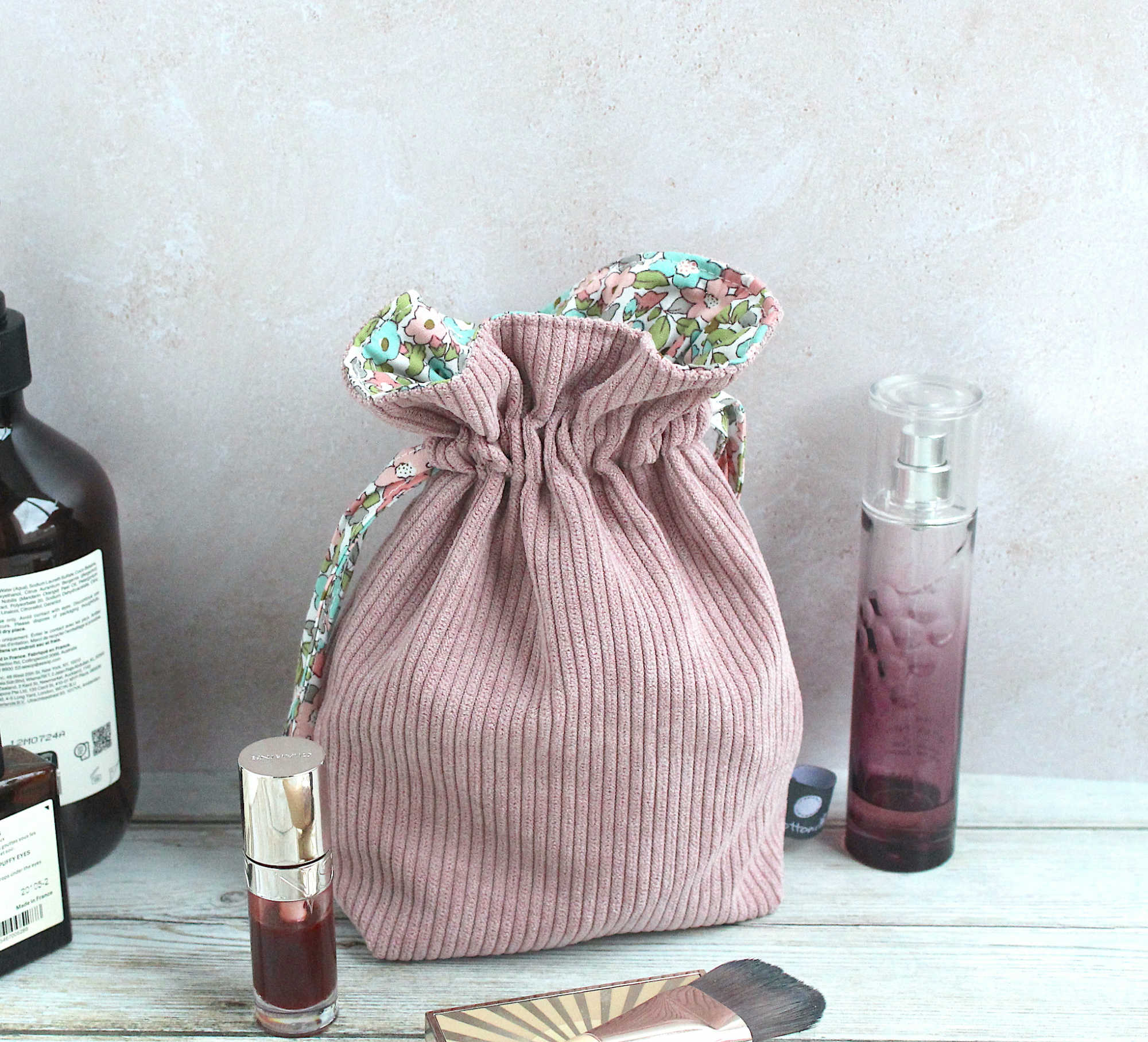 Petit sac cables, bourse maquillage, pochon tissu style liberty, emballage cadeau tissu – Image 2