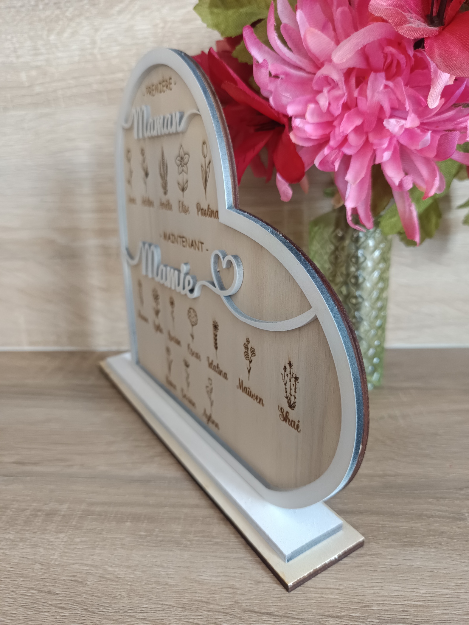 Cadeau Mamie Personnalisé en Bois – Cœur Famille Prénoms – Décoration Mamie & Maman – Fête des Grands-Mères | cadeau mamie | cadeau maman – Image 2