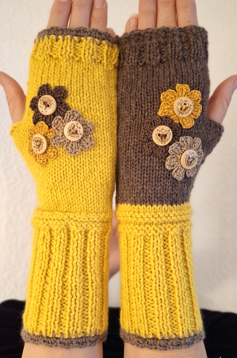 Mitaines bohèmes "Papillons" - tricotées main – Image 3