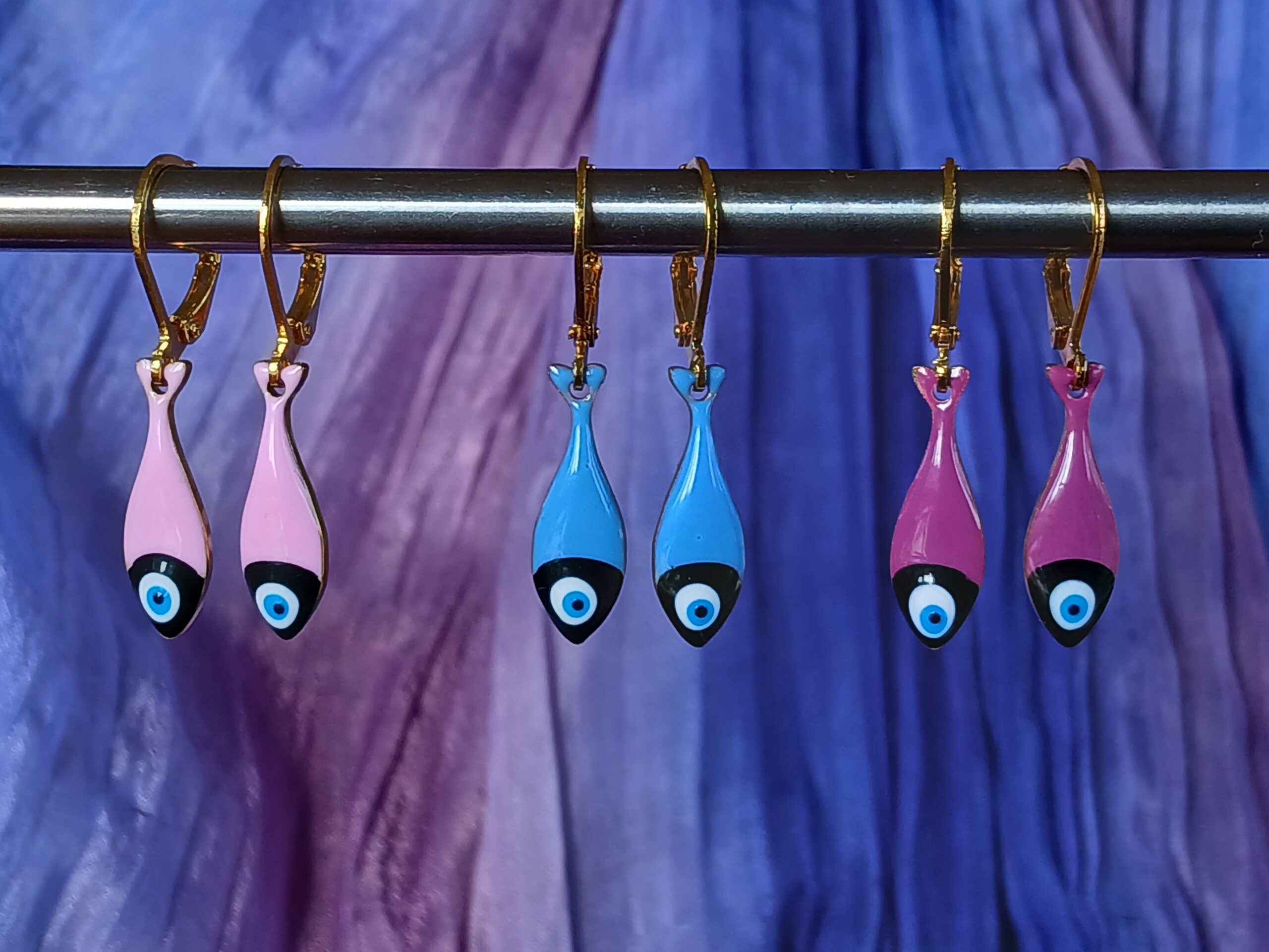 Boucles d’oreilles poisson coloré – Image 2