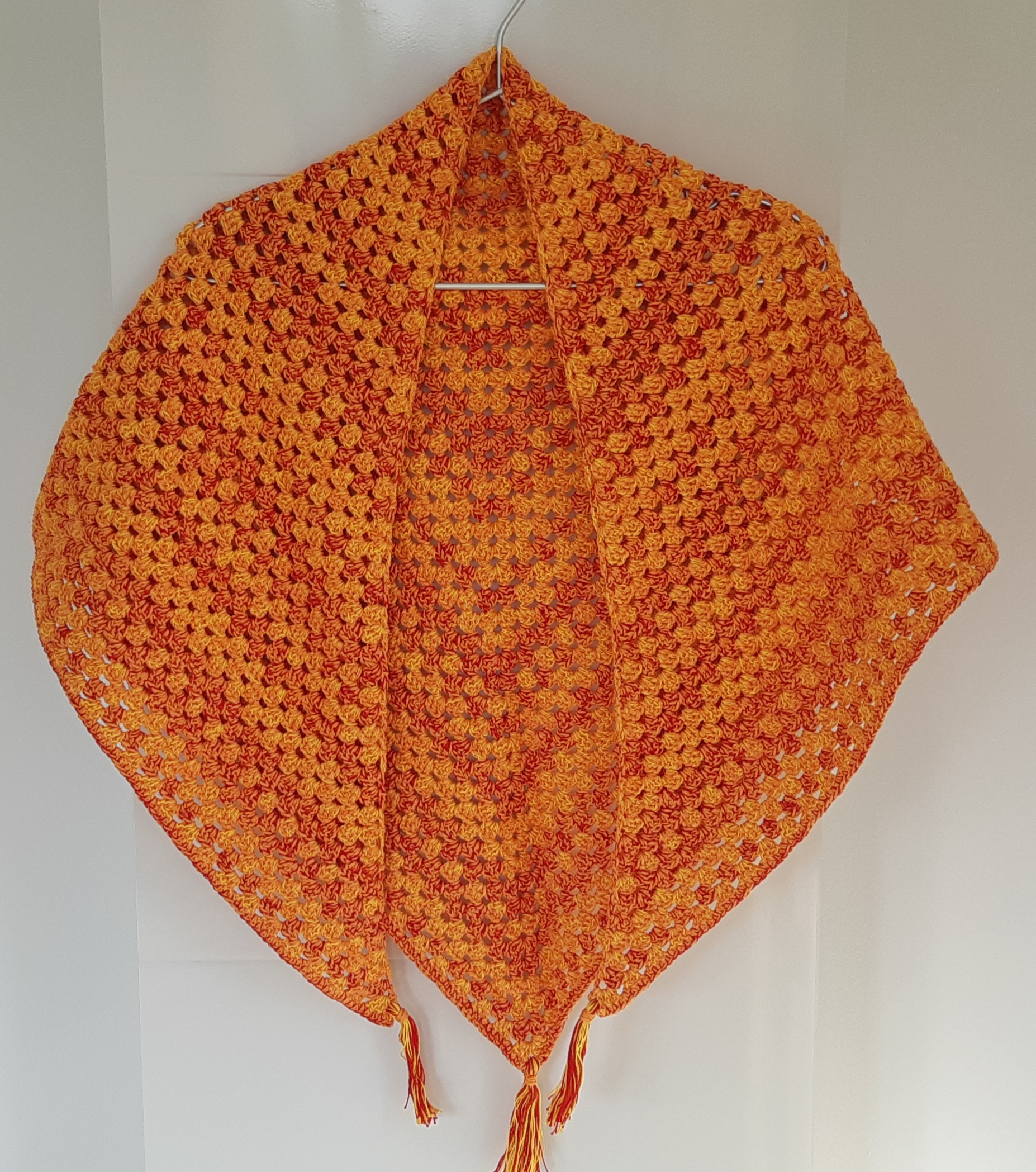 Châle ensoleillé au crochet
