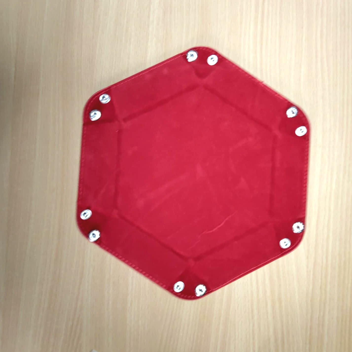 Hexagone rouge 0,00&nbsp;&euro;