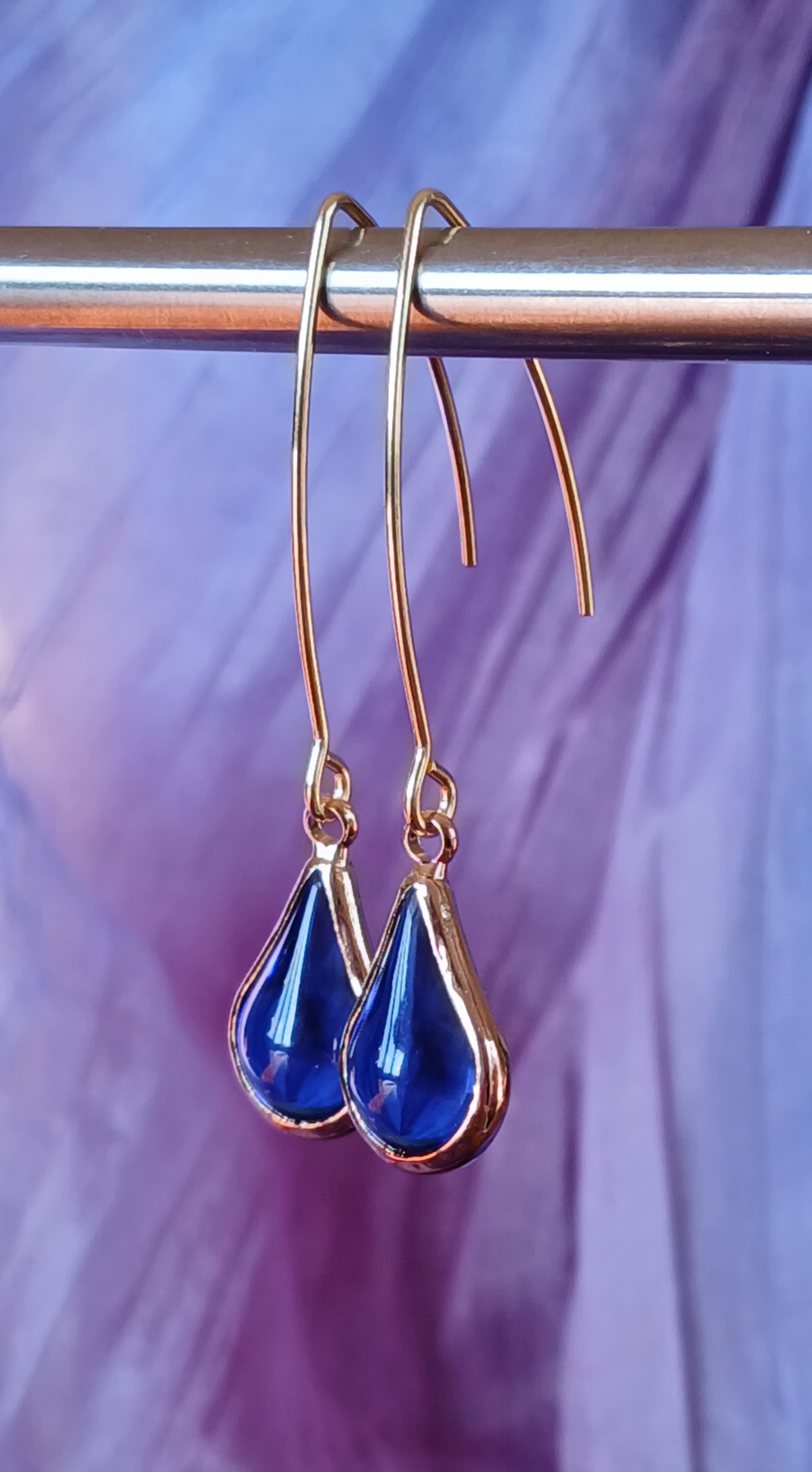 Boucles d'oreilles goutte de verre, coloris au choix – Image 21