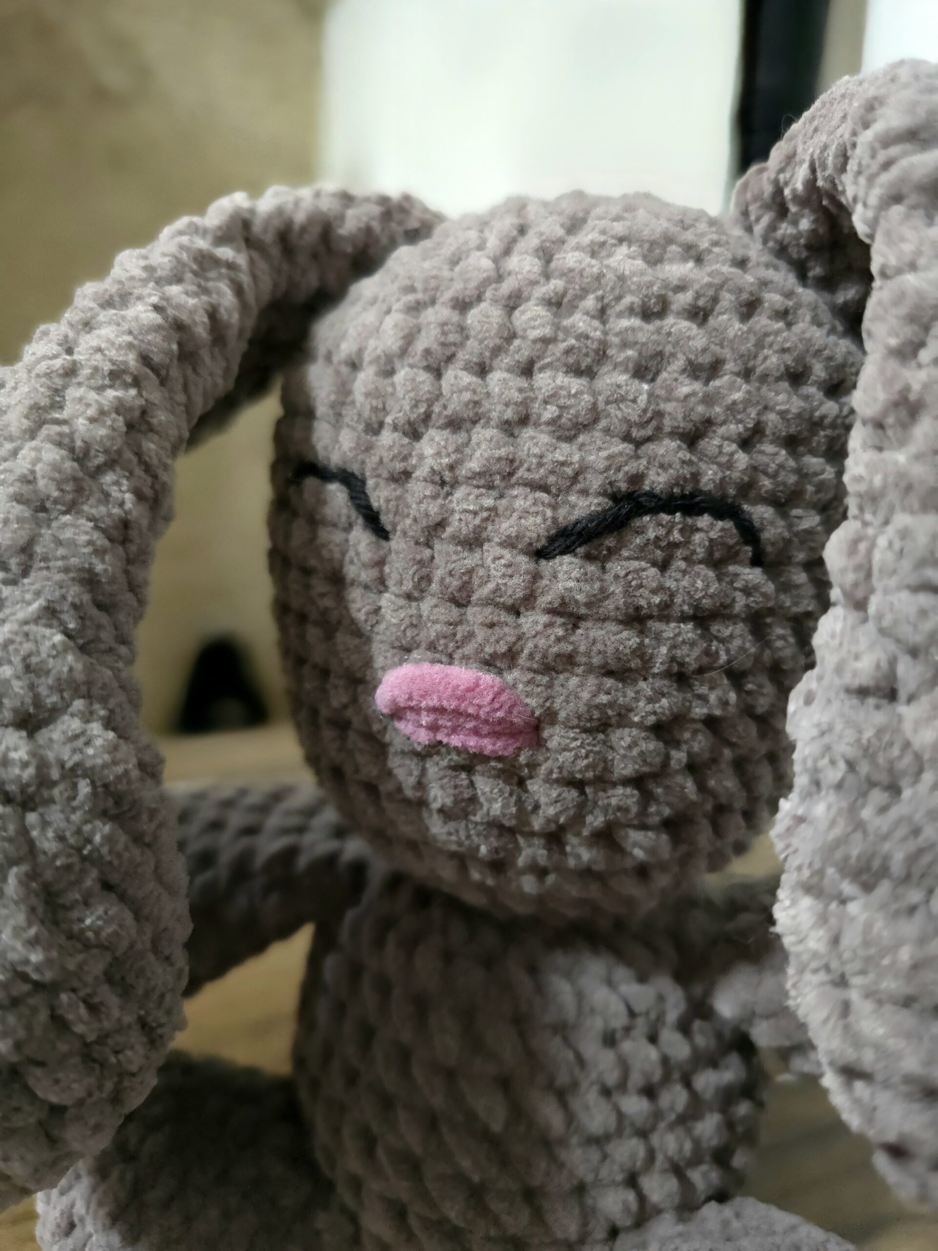 Doudou Lapin au crochet pour nouveau-né - Idée cadeau naissance fille ou garçon - Peluche faite main ultra douce – Image 3