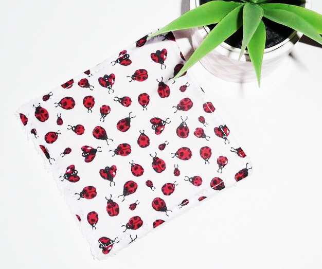 Grandes lingettes lavables COCCINELLE (lot de 3) - Lingettes hygiéniques lavables et réutilisables - Papier hygiénique lavable et réutilisable