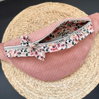 Sac banane à volant