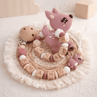 ensemble attache tétine anneau dentition biche