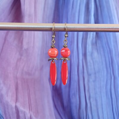 Boucles d'oreilles bronze perle et pampille rouge vif Style bohème