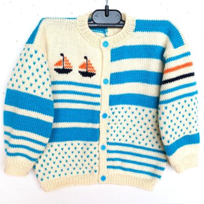 Gilet tricoté à la main, avec des bateaux, pour enfant 2 ans