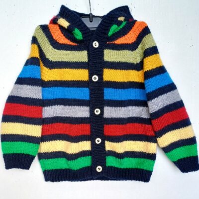 Gilet enfant 2 ans, tricoté main, avec une capuche