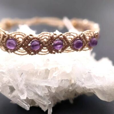 Bracelet Macramé Améthyste : Élégance et Sérénité au Poignet/ Fait Main,Cadeau Femme, Bijou Créateur,Lithothérapie