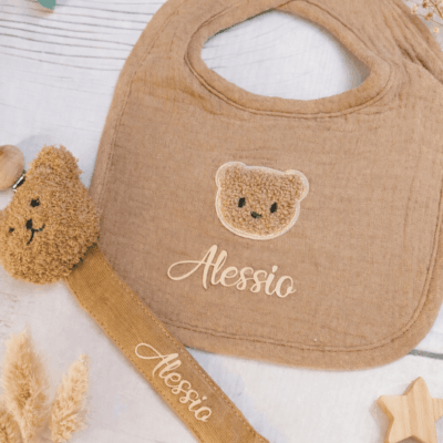 bavoir attache tétine ourson