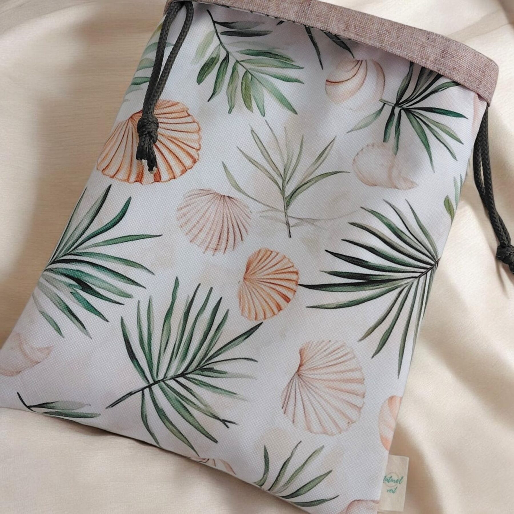 Pochon maillot de bain imperméable – Bikini Bag fait main – Sac plage pratique et élégant – Image 4