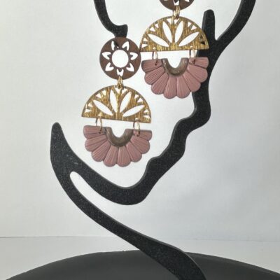 Boucles d’oreilles « Les Solaires » en pâte polymère taupe