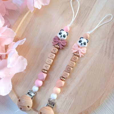 attache tetine panda noeud