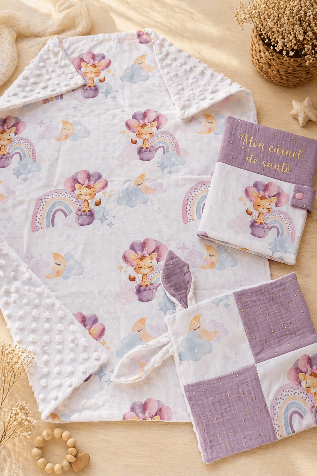 ensemble bébé naissance couverture doudou carnet santé girafe