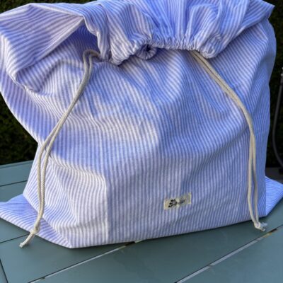 Sac à linge violet à rayures pour les Vacances (grande capacité).