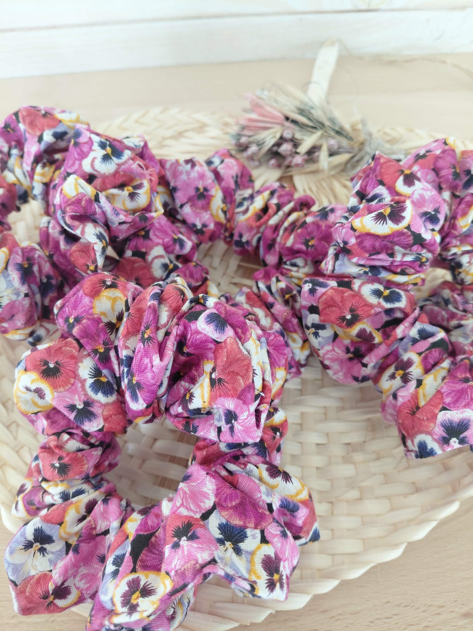 Chouchou Pensée Rose – Image 4