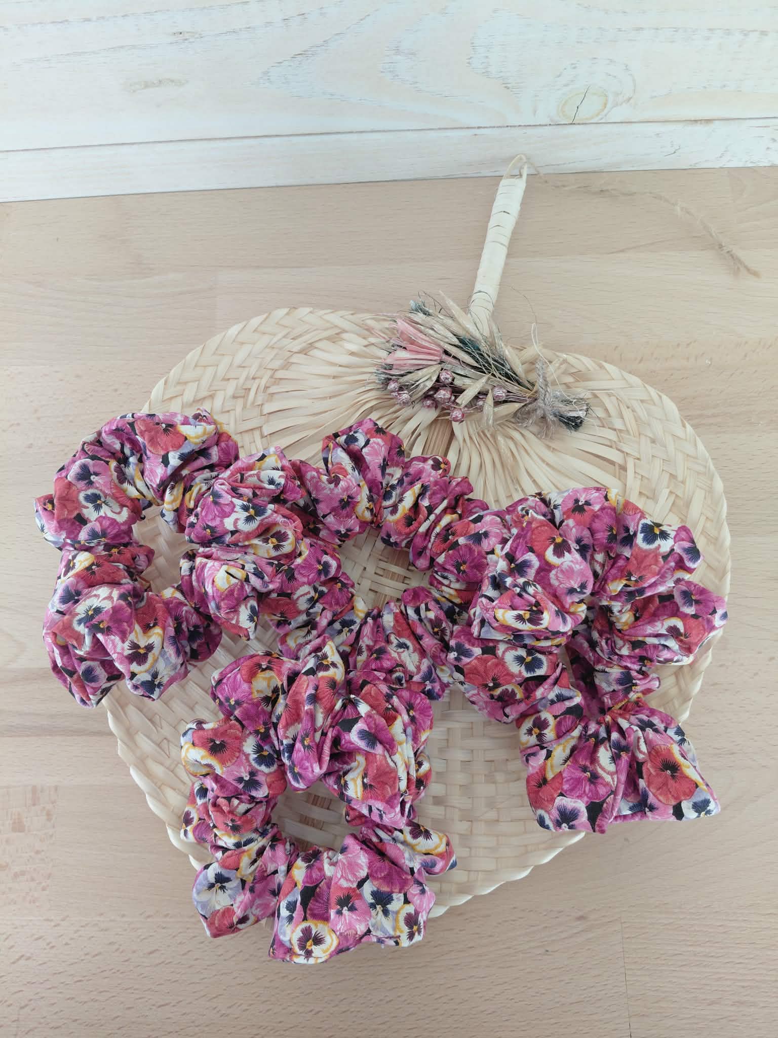 Chouchou Pensée Rose – Image 3