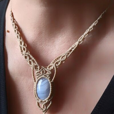 Collier Macramé Beige Agate Blue lace/ Bijou unique créateur