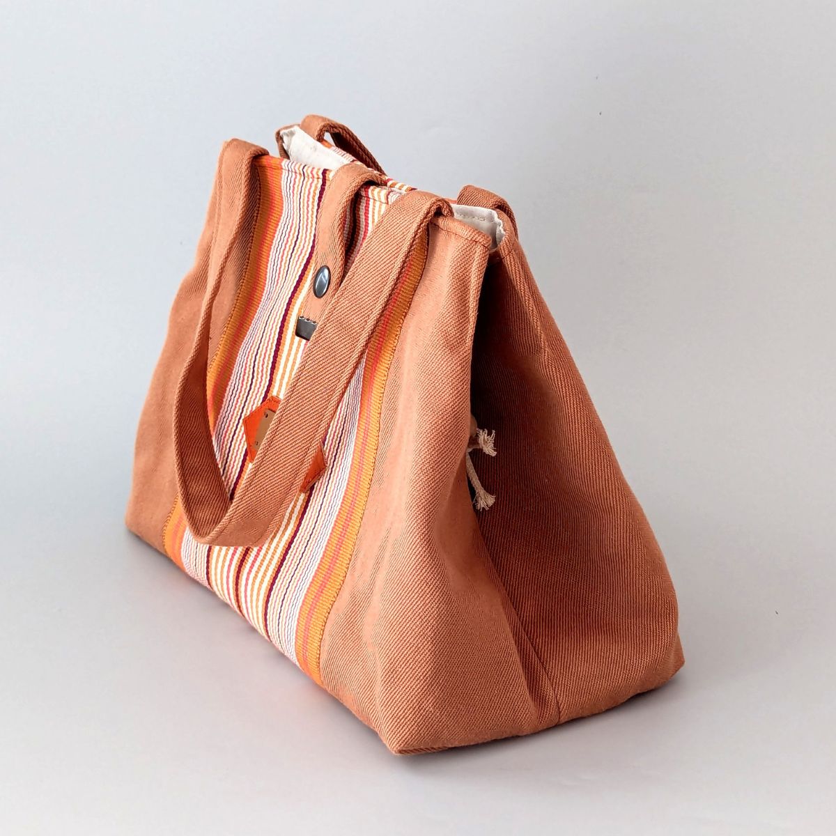 Le sac pochon Eden en toile basque, pochon fermé