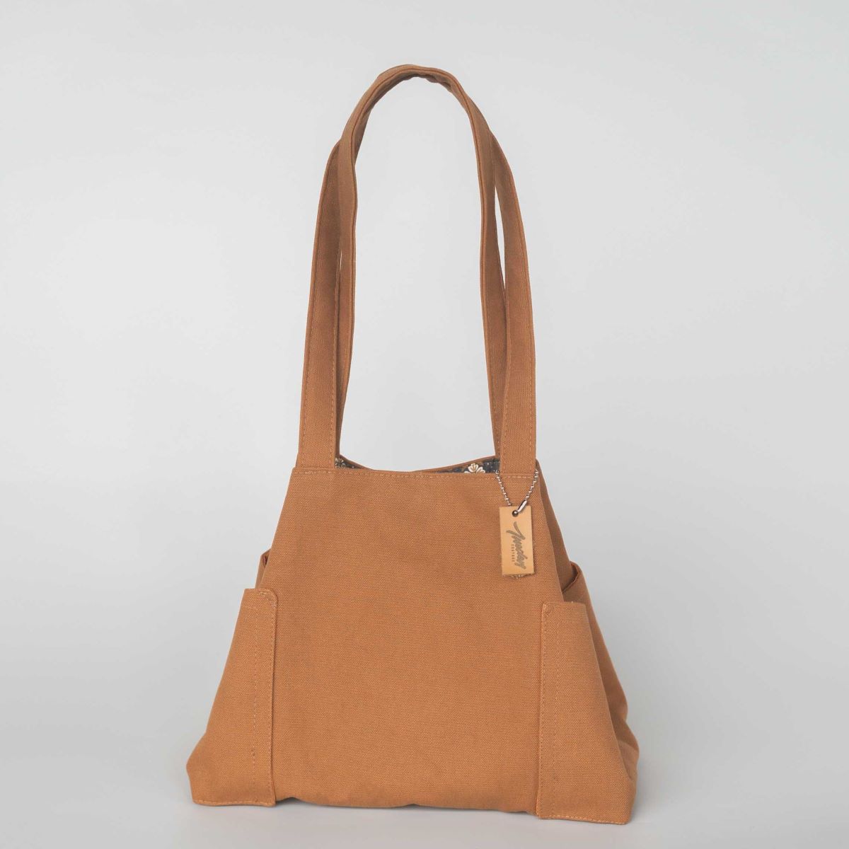 Sac à main Enara • Sac trapèze modulable • Toile Camel naturelle • Pièce unique – Image 6