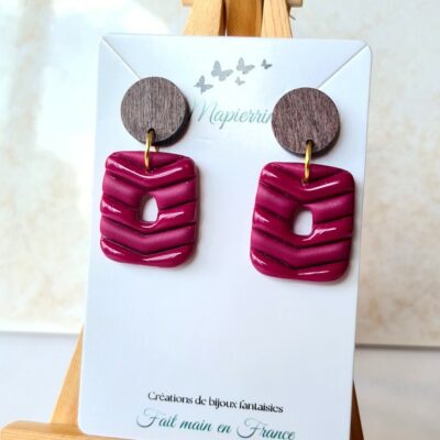 Boucles d'oreille femme fait main en pâte polymère et résine Bordeaux