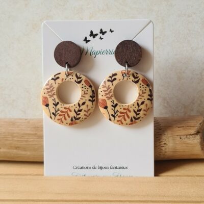 Boucles d'oreille pendante femme fait main Créoles en bois Fleur fond jaune