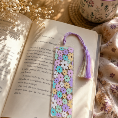 Marque-page « Fleurs tendres » pompon rose et jaune