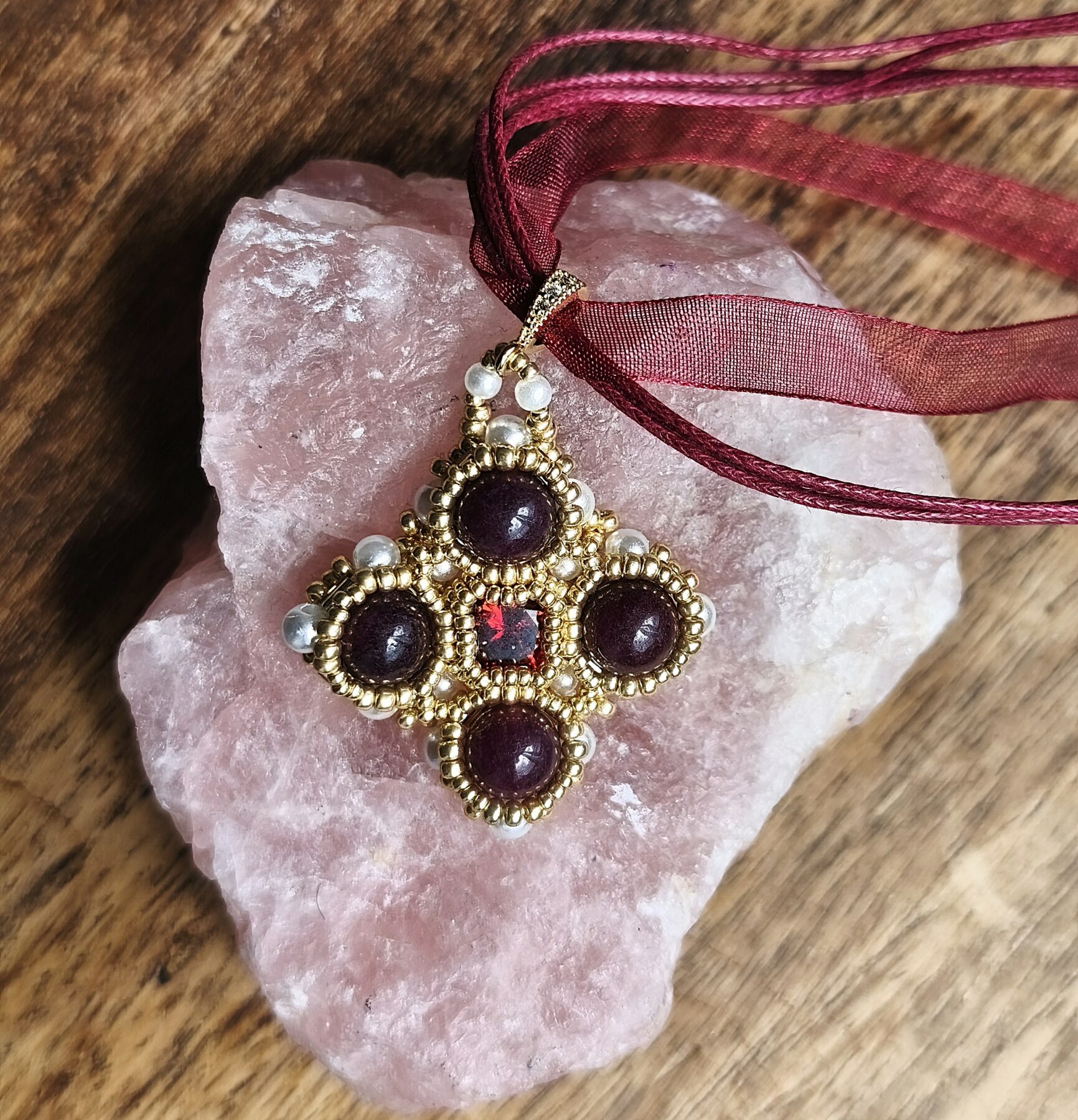 Collier Deirdre Grenat – Image 3