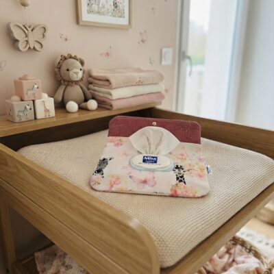Trousse à langer nomade personnalisée – Pochette bébé avec rangement