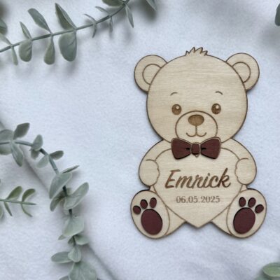 Ourson de naissance personnalisé en bois