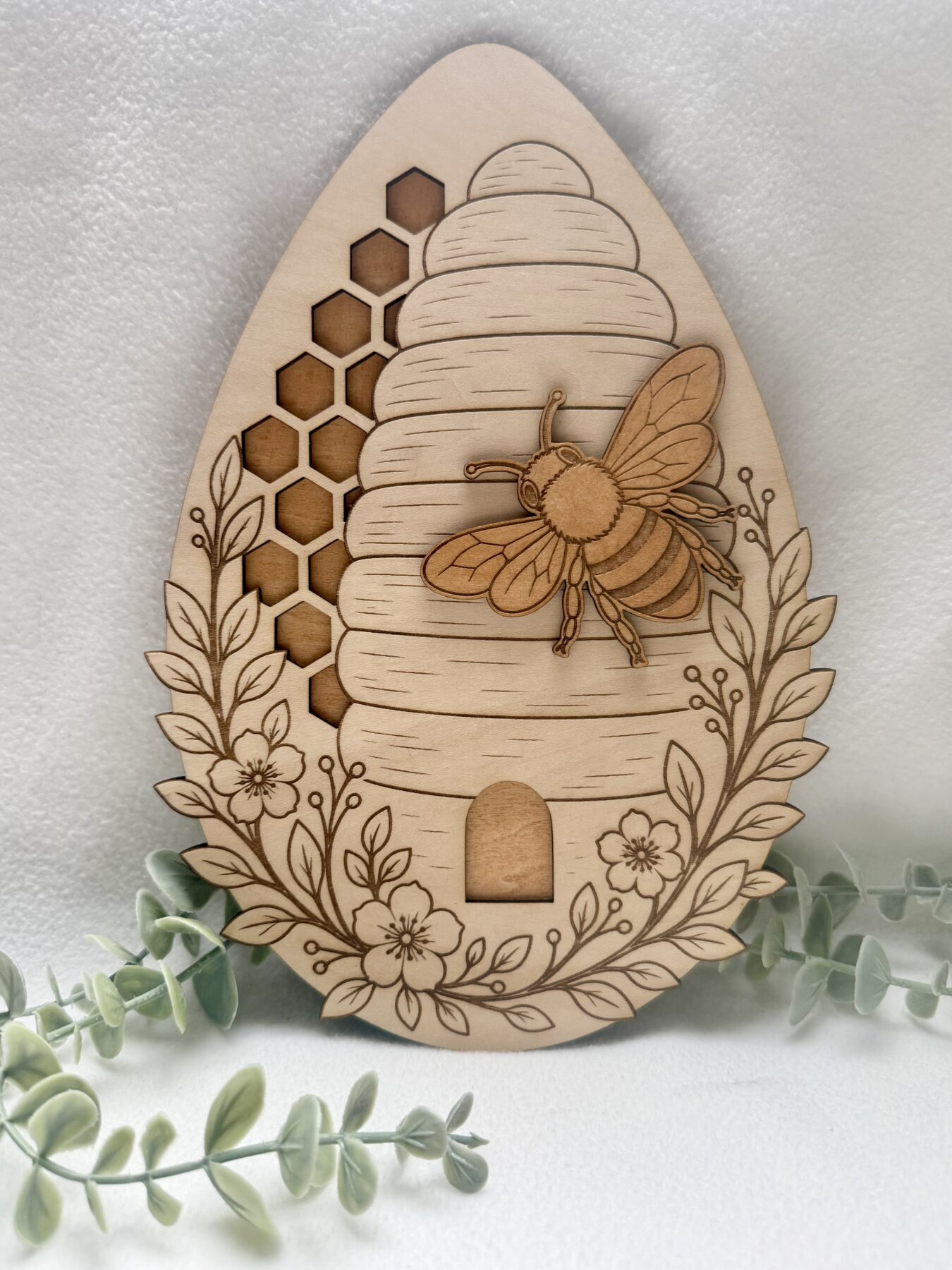 Décoration murale "la Ruche" en bois