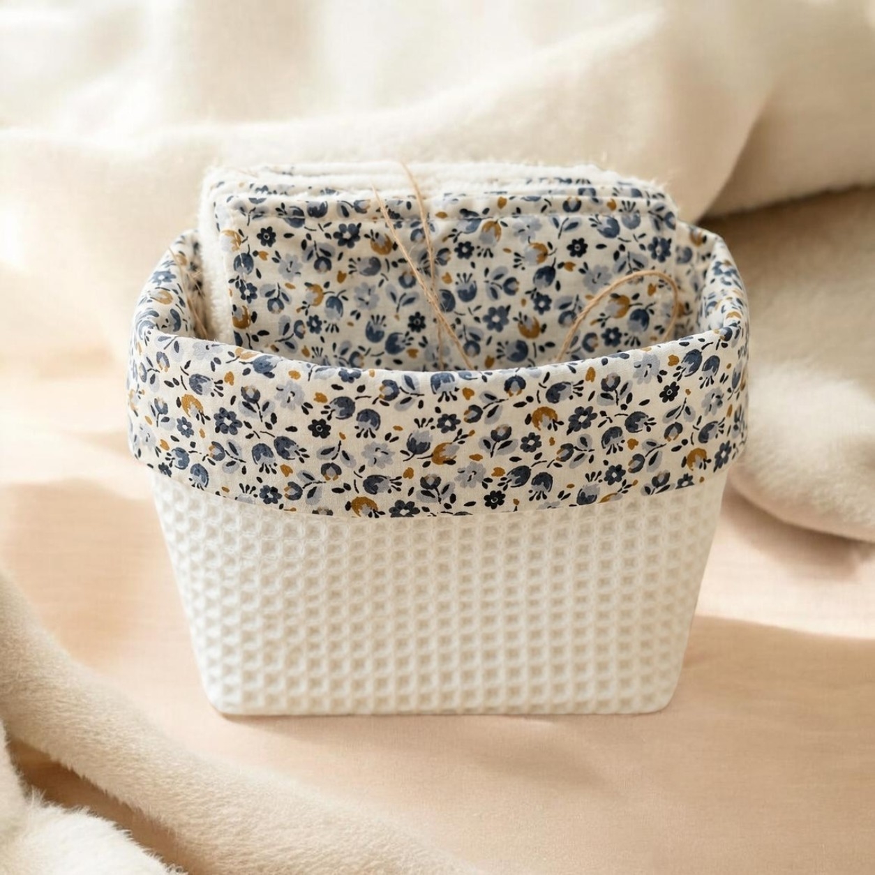 Panier réversible bébé & lingettes lavables – Coton et éponge nid d’abeille Oeko-Tex – Cadeau naissance