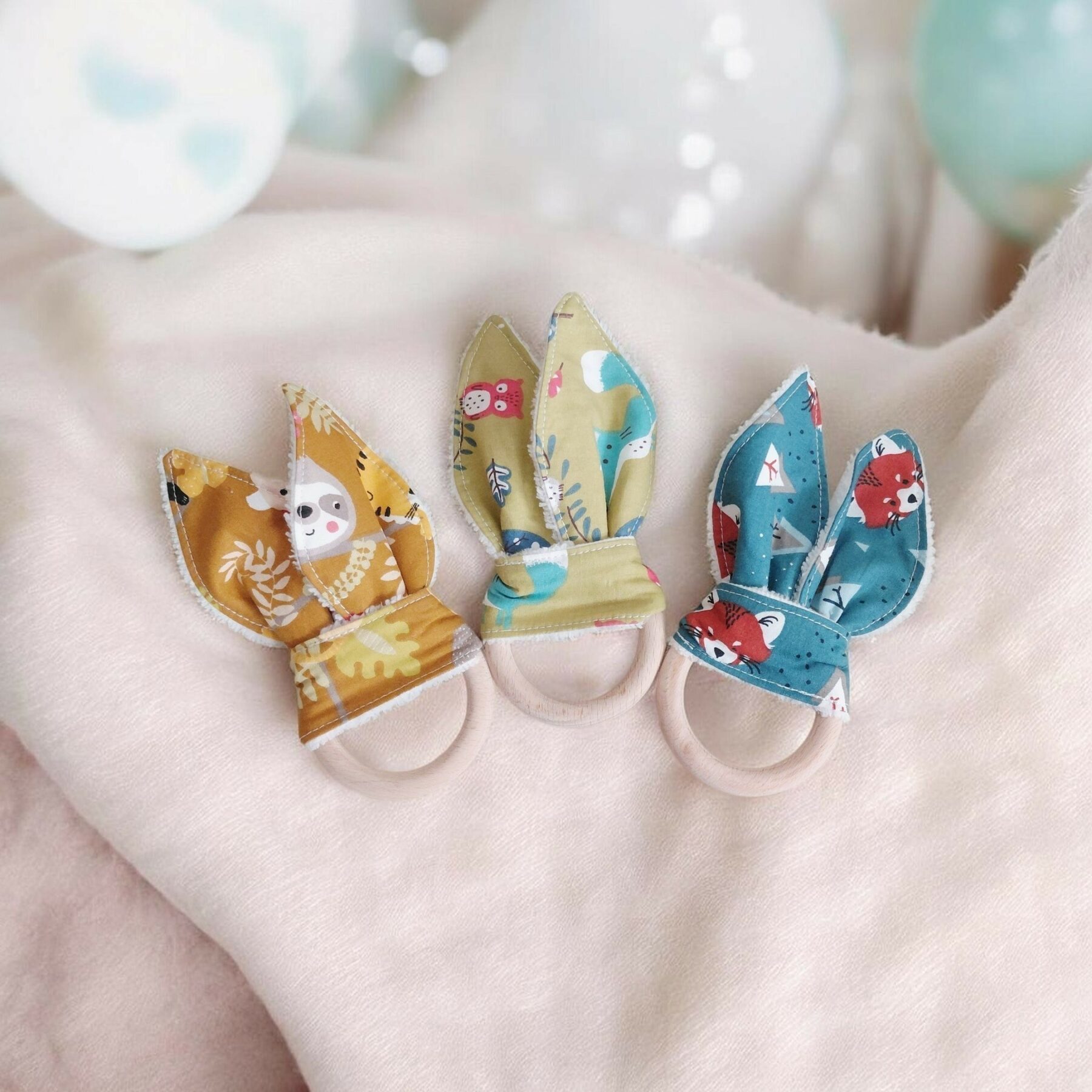 Anneau de dentition oreilles de lapin en éponge de bambou – Bois de hêtre – Cadeau de naissance bébé